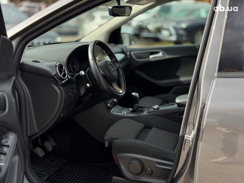 Mercedes-Benz B-Класс 2017 серый - фото 18
