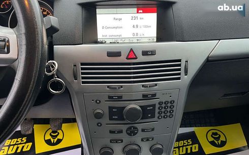 Opel Astra 2009 - фото 13