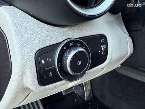 Alfa Romeo Giulia 2019 - фото 20