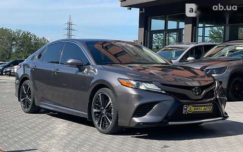 Toyota Camry 2019 - фото 3