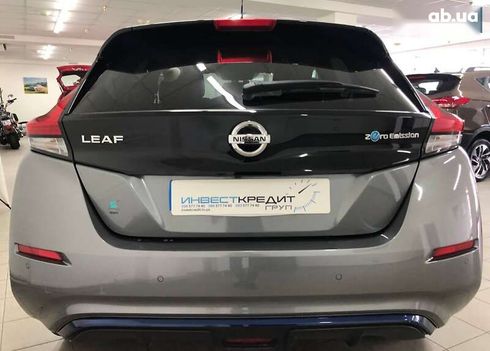 Nissan Leaf 2018 - фото 6