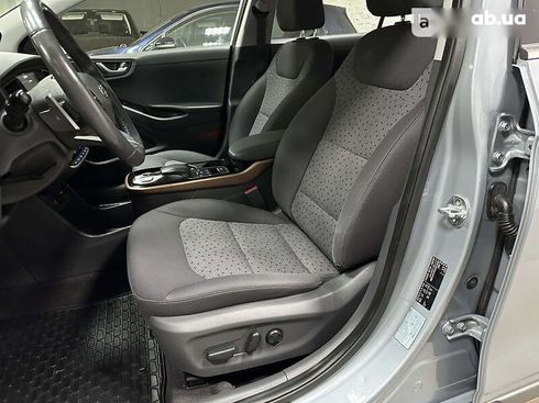 Hyundai Ioniq 2018 - фото 15