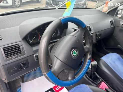 Skoda Fabia 2006 белый - фото 42