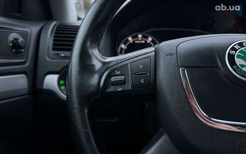 Skoda Octavia 2009 - фото 12