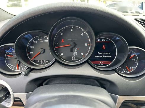 Porsche Cayenne 2016 - фото 24