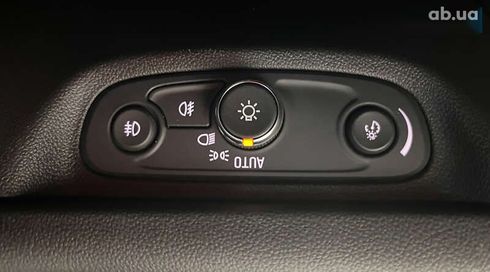 Opel Insignia 2021 - фото 21