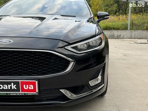 Ford Fusion 2018 черный - фото 10