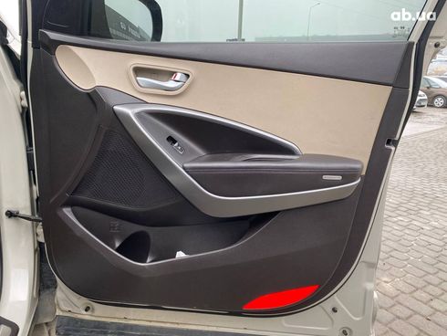 Hyundai Santa Fe 2013 белый - фото 8