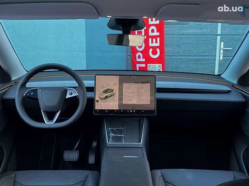 Tesla Model Y 2025 - фото 18