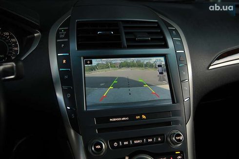 Lincoln MKZ 2017 - фото 16