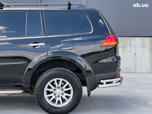 Mitsubishi Pajero Sport 2012 черный - фото 7