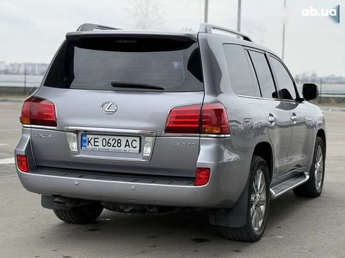 Lexus LX 2008 - фото 14