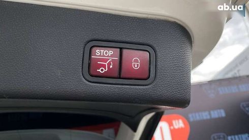 Mercedes-Benz M-Класс 2013 - фото 12