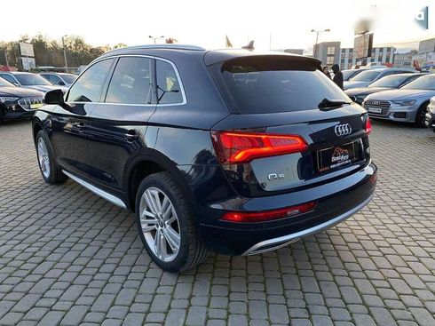 Audi Q5 2018 - фото 5