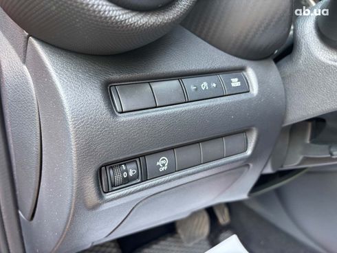 Nissan Juke 2021 красный - фото 19