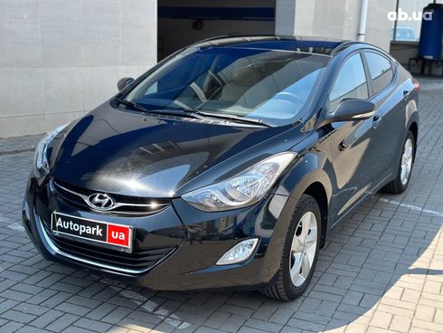 Hyundai Elantra 2012 черный - фото 8