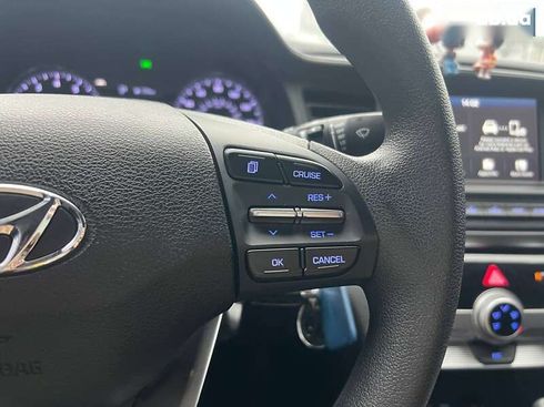 Hyundai Elantra 2019 - фото 20