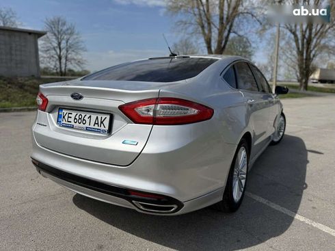 Ford Fusion 2013 - фото 9
