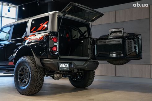 Ford Bronco Raptor 2024 черный - фото 13