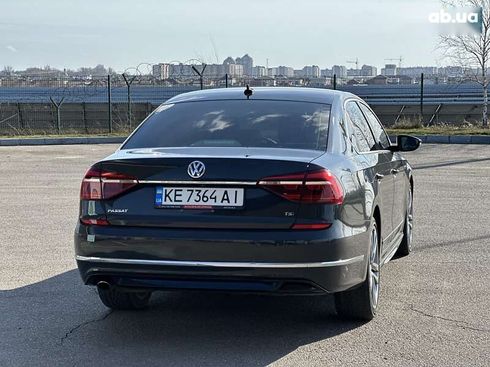 Volkswagen Passat 2016 - фото 27