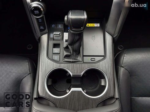 Toyota Land Cruiser 2021 - фото 19