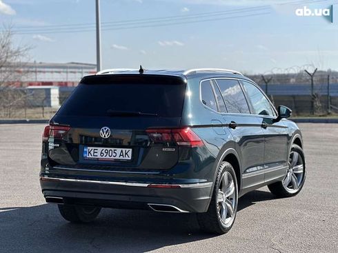 Volkswagen Tiguan 2018 - фото 8