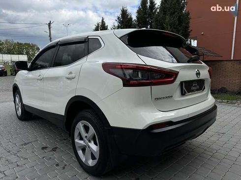 Nissan Qashqai 2020 - фото 13