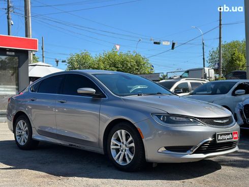 Chrysler 200 2015 серый - фото 9