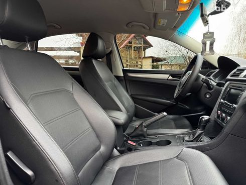 Volkswagen Passat 2013 белый - фото 26