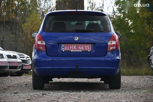Skoda Fabia 2009 - фото 12