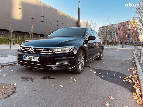 Volkswagen Passat Variant 2018 черный - фото 16