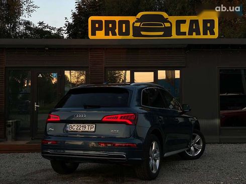 Audi Q5 2018 - фото 3