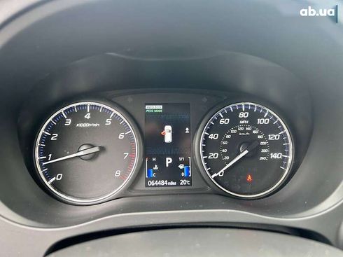Mitsubishi Outlander 2018 - фото 16