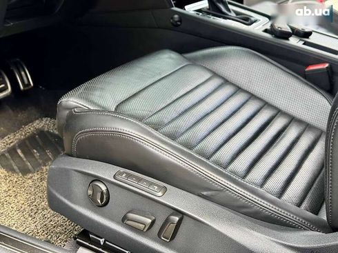 Volkswagen Passat 2018 - фото 25