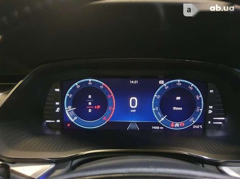 Skoda Octavia 2021 - фото 19