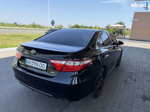 Toyota Camry 2015 - фото 14