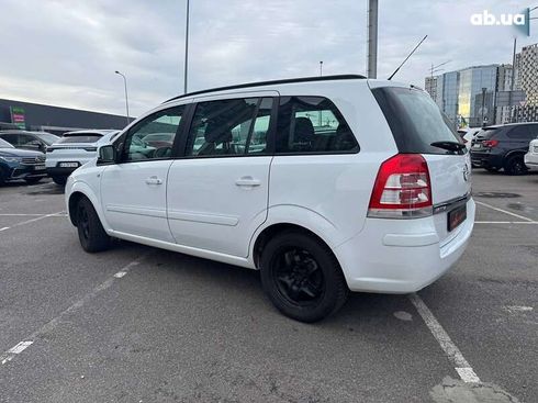 Opel Zafira 2013 - фото 8