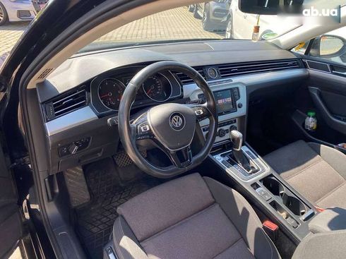 Volkswagen Passat 2016 - фото 11