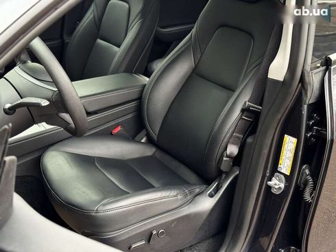Tesla Model Y 2024 - фото 13