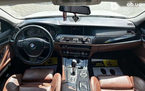 BMW 5 серия 2010 - фото 14