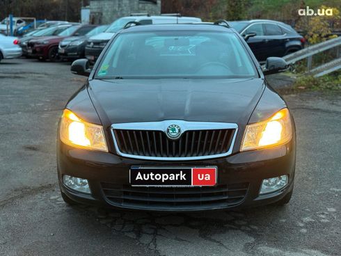 Skoda Octavia 2011 черный - фото 2