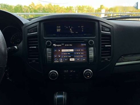 Mitsubishi Pajero Wagon 2007 - фото 24
