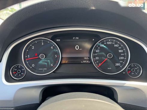 Volkswagen Touareg 2012 - фото 23