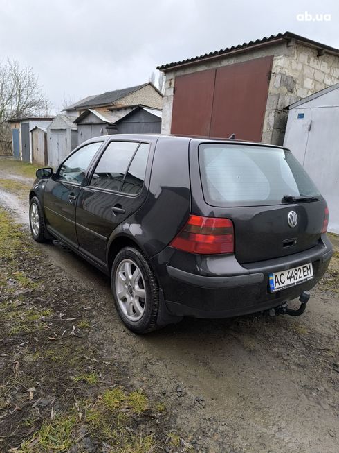 Volkswagen Golf 2001 черный - фото 13