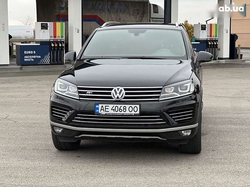 Volkswagen Touareg 2016 - фото 20