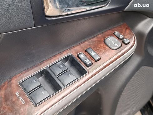 Toyota Camry 2017 черный - фото 14