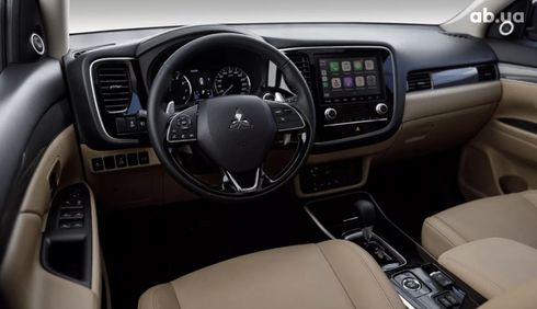 Mitsubishi Outlander 2021 - фото 8