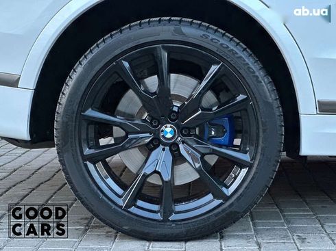 BMW X7 2020 - фото 14