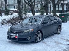 Продаж вживаних Toyota в США - купити на Автобазарі