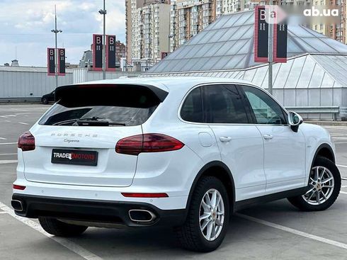 Porsche Cayenne 2016 - фото 17